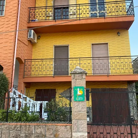 Lejlighed Ilfarocasavacanze *